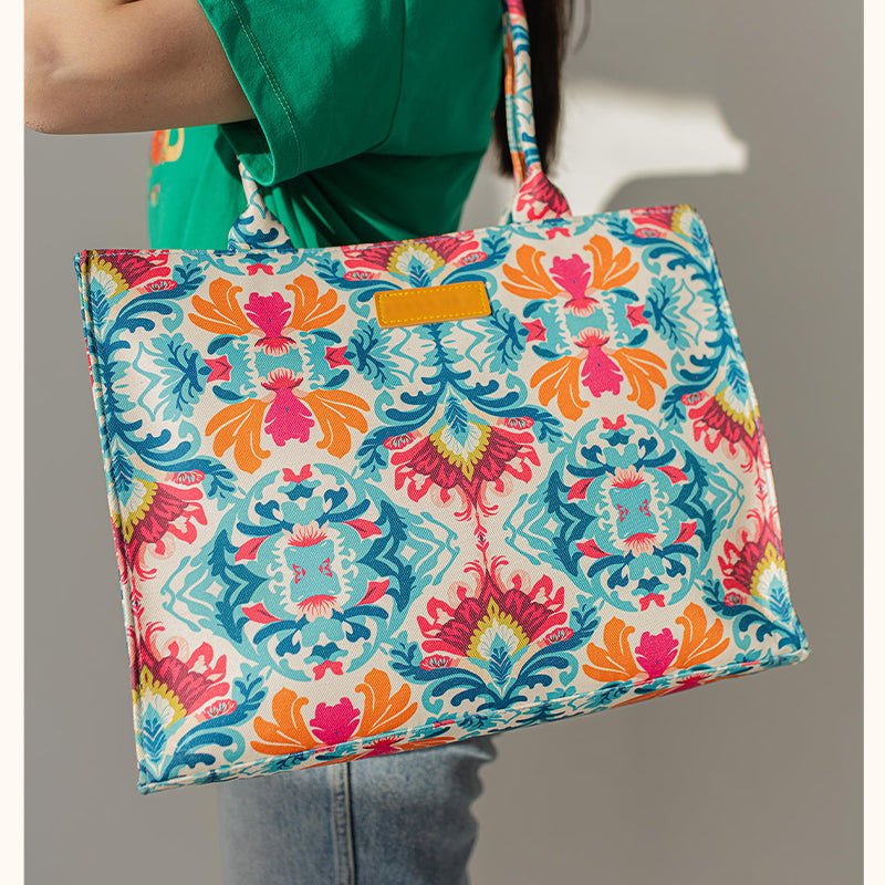 Printed Canvas  Bag C-122